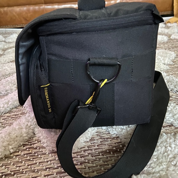 Ruggard Camera Bag - Commando 36 DSLR Shoulder Bag - Used *FREE SHIPPING - Picture 9 of 15